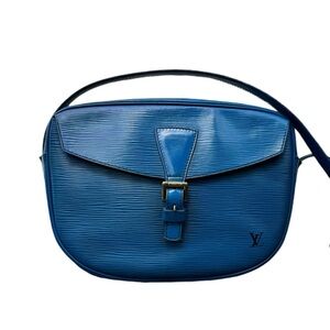 Louis Vuitton Epi Jeune Fille Leather Crossbody Shoulder Bag